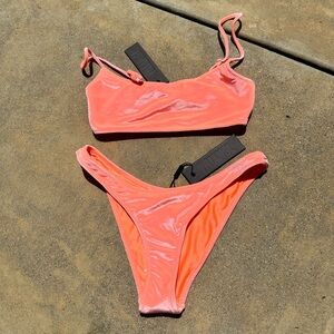 TRIANGL - MICA CORAL CHEEKY SET NEW WITH TAGS NO BAG